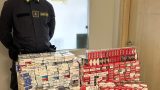 Sigarette di contrabbando: scoperti 10 kg nascosti in casa e arresto avvenuto