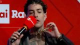 Tony Effe annuncia l’abbandono da Sanremo: ecco cosa è successo realmente