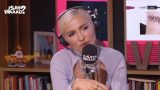 Serena brancale emozionata per ‘anema e core’ al maradona