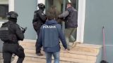 Arresti in albania: due latitanti di caserta catturati dopo 26 anni