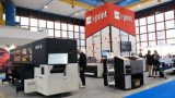 Foto ema al med exhibit print 2025: unione di fotografia, video e stampa