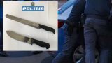 40enne a Caserta gira armato con due coltelli da 30 centimetri