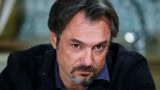 Anticipazioni un posto al sole 2 aprile: michele scopre l’intrusione nel pc